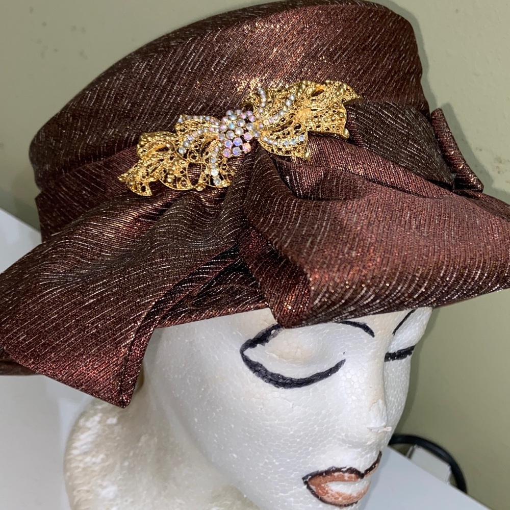 NWT Dress Hat / Church Hat by Nina Massini